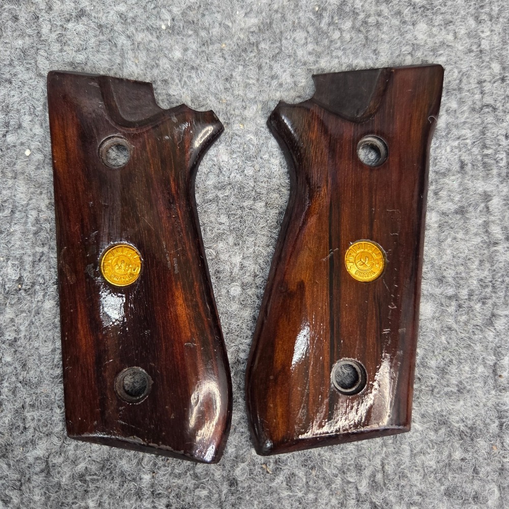 for Taurus PT59, PT92, PT99, PT100, PT101, PT917 Wooden Grips, Smooth Grips Hand